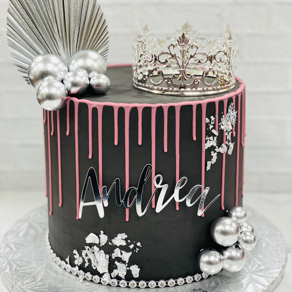 Custom drip cake